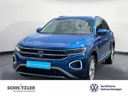 Blau Gebraucht 2024 VW T-Roc Style SUV | 28.450 € (Fairer Preis)