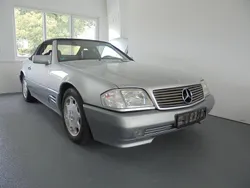 Grau Gebraucht 1993 Mercedes SL300 Cabrio | 12.990 €