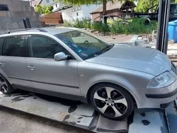 Silber Gebraucht 2003 VW Passat Kombi | 4.200 € (Teuer)