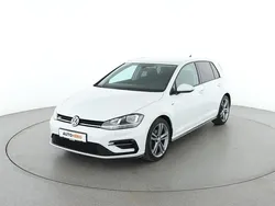 Weiß Gebraucht 2018 VW Golf VII Join Limousine | 14.690 € (Etwas zu teuer)