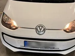 Weiß Gebraucht 2012 VW up! Kleinwagen | 2.600 € (Guter Preis)