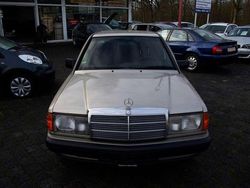 Silber Gebraucht 1991 Mercedes 190 Limousine | 3.600 €