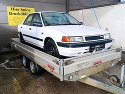 Weiß Gebraucht 1990 Mazda 323 Limousine | 2.600 €