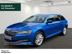 Raceblau metallic Gebraucht 2020 Skoda Superb Premium Edition Kombi | 25.950 € (Guter Preis)
