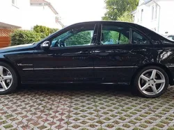 Schwarz Gebraucht 2002 Mercedes C32 AMG AMG Limousine | 15.000 € (Teuer)