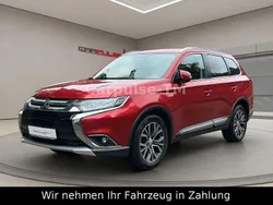 Rot Gebraucht 2017 Mitsubishi Outlander Edition SUV | 14.900 € (Fairer Preis)