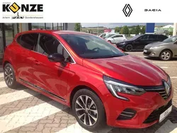 Dezirrot metallic Gebraucht 2023 Renault Clio V Techno Limousine | 16.790 € (Superpreis)