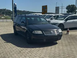 Deepblack perleffekt Gebraucht 2005 VW Passat Comfortline Kombi | 1.350 € (Superpreis)
