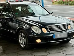 Schwarz Gebraucht 2004 Mercedes E280 Kombi | 2.200 €