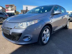 Blau Gebraucht 2009 Renault Mégane III Expression Limousine | 4.799 € (Fairer Preis)