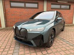 Blau Gebraucht 2023 BMW iX Sport Line SUV | 59.990 € (Guter Preis)