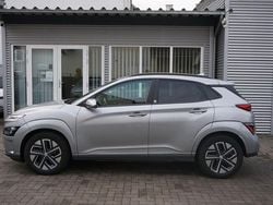 Silber Gebraucht 2022 Hyundai Kona SUV | 15.749 € (Guter Preis)