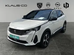 Weiß Gebraucht 2023 Peugeot 3008 Allure Limousine | 28.290 € (Fairer Preis)