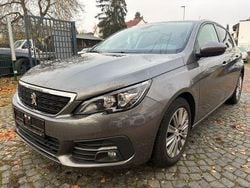 Grau Gebraucht 2021 Peugeot 308 Active Limousine | 10.990 € (Guter Preis)