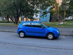 Blau Gebraucht 2004 VW Polo Kleinwagen | 1.150 €