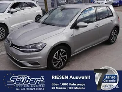 Silber metallic Gebraucht 2018 VW Golf VII Join Limousine | 17.490 € (Guter Preis)
