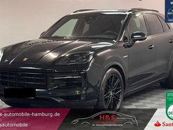 Chromitschwarz Gebraucht 2024 Porsche Cayenne SUV | 99.900 € (Teuer)