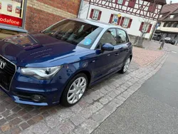 Blau Gebraucht 2014 Audi A1 Kleinwagen | 17.500 € (Teuer)