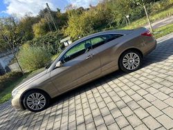 Gold Gebraucht 2009 Mercedes E350 Coupé | 9.900 € (Guter Preis)