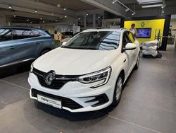 Weiß Gebraucht 2022 Renault Mégane IV Zen Limousine | 15.990 € (Fairer Preis)