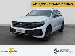 Weiß Gebraucht 2023 VW Touareg R-line SUV | 68.250 € (Etwas zu teuer)