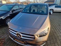 Grau Gebraucht 2019 Mercedes 220 Limousine | 23.590 € (Guter Preis)