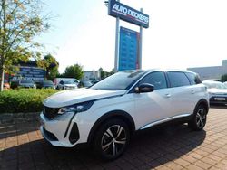 Perlmuttweiß metallic Gebraucht 2023 Peugeot 5008 GT Van / Kleinbus | 35.280 € (Teuer)