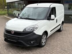 Weiß Gebraucht 2017 Fiat Doblò Van / Kleinbus | 6.999 € (Superpreis)