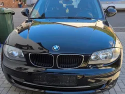 Schwarz Gebraucht 2011 BMW 116 Kleinwagen | 6.690 € (Fairer Preis)
