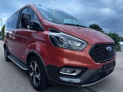 Orange Gebraucht 2021 Ford Tourneo Custom Van / Kleinbus | 39.990 € (Fairer Preis)