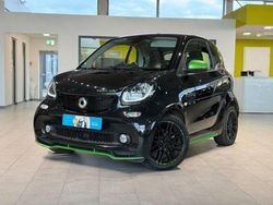 Schwarz Gebraucht 2023 Smart ForTwo Electric Drive Cabrio | 16.495 € (Fairer Preis)