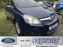 Blau Gebraucht 2013 Opel Zafira Family Van / Kleinbus | 5.990 € (Etwas zu teuer)