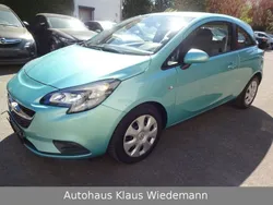 Grün Gebraucht 2015 Opel Corsa Edition Kleinwagen | 9.699 € (Fairer Preis)