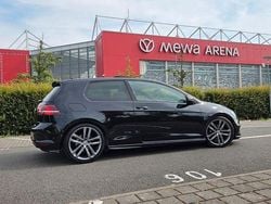 Schwarz Gebraucht 2014 VW Golf Highline Limousine | 10.900 € (Fairer Preis)