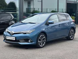 Blau Gebraucht 2017 Toyota Auris Edition-S Limousine | 12.480 € (Fairer Preis)