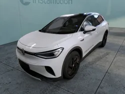 Weiß Gebraucht 2022 VW ID.4 Pro SUV | 35.530 € (Etwas zu teuer)