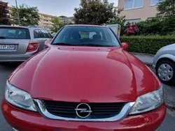 Rot Gebraucht 2001 Opel Vectra Kombi | 3.500 € (Fairer Preis)