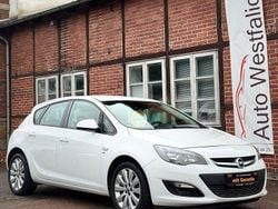 Weiß Gebraucht 2014 Opel Astra Energy Limousine | 9.150 € (Fairer Preis)