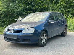 Blau Gebraucht 2005 VW Golf V Limousine | 999 € (Guter Preis)