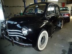 Schwarz Gebraucht 1959 Renault 4CV Kleinwagen | 11.900 €