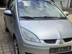 Silber Gebraucht 2008 Mitsubishi Colt Motion Van / Kleinbus | 4.100 € (Teuer)