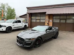 Grau Gebraucht 2019 Ford V8 | 41.900 €