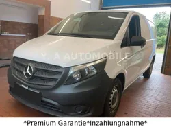 Weiß Gebraucht 2021 Mercedes Vito Van / Kleinbus | 16.999 € (Guter Preis)