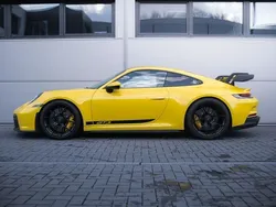 Gelb Gebraucht 2022 Porsche 992 Coupé | 209.900 € (Teuer)