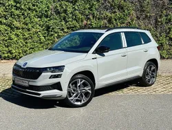 Grau Neu 2025 Skoda Karoq SportLine SUV | 45.790 € (Teuer)