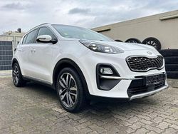 Deluxe white Gebraucht 2021 Kia Sportage 3 SUV | 20.980 €