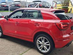 Rot Gebraucht 2017 Audi Q2 Sport SUV | 20.500 € (Fairer Preis)