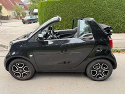 Schwarz Gebraucht 2018 Smart ForTwo Cabrio Prime Cabrio | 13.800 € (Guter Preis)