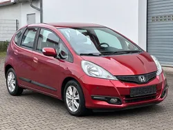 Rot Gebraucht 2015 Honda Jazz Comfort Kleinwagen | 10.990 € (Fairer Preis)
