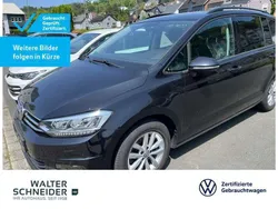 Deep black perleffekt Gebraucht 2019 VW Touran Comfortline Van / Kleinbus | 22.450 € (Fairer Preis)